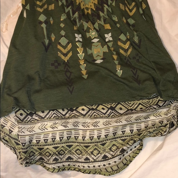 Green tank - Picture 2 of 4